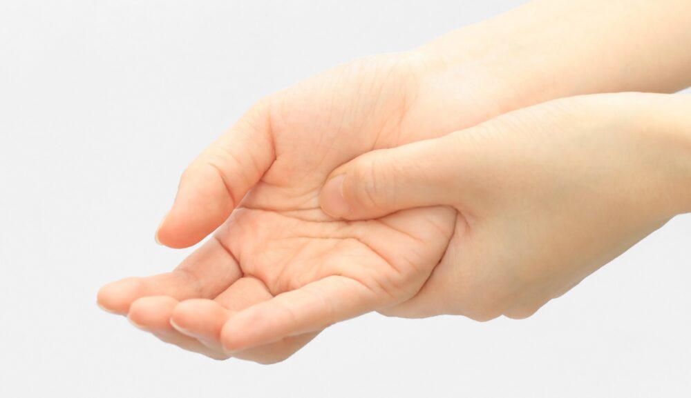 バネ指の原因と予防